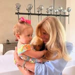 Paula Ralph- Levenson - @sunnypaulal - Instagram