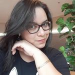Paula Rezek - @paula.rezek.7 - Instagram