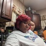 Paula Ricks - @purple_butterflie2 - Instagram