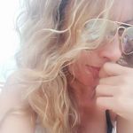 Paula Simmonds - @paulinhapraia - Instagram