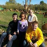 Paula Thorne - @paulaleemom - Instagram