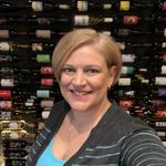 Paula Lovgren - @paulawinesalittle - Instagram