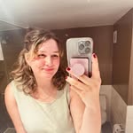 Pauline Armstrong - @paulinejanearmstrong - Instagram