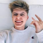 Peach Smith - @___h.r.v.y___ - Instagram