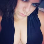 Jess - @peachesmcgee84 - Instagram