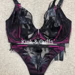 Becky Pearl Casey - @kinkandcuffs - Instagram