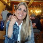 @pearlsinger31 - Instagram