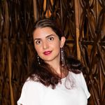 Pegah Esmaili - @pega_smile - Instagram
