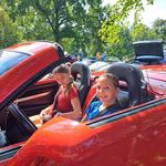Peggy Warner - @whenpeggyfly - Instagram