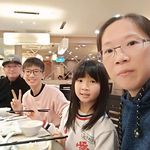 鄭佩泠 - @peiling.cheng.92 - Instagram