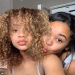 @ashley._.penelope - Instagram