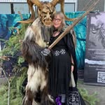 Penelope Gordon - @penelope_glitter_gordon - Instagram