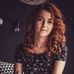 Penelope Hicks - Facebook