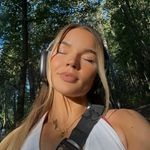 Penélope - @penelopeleonore - Instagram