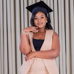 Penelope Munyathi - @tsie.99 - Instagram