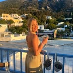 Penny Hackett - Facebook