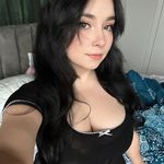 Penny - @penny_walton22 - Instagram