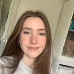 Ari :) - @arielleperryslack - Instagram