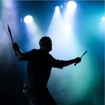 Pete Matthews - @thecrazyjuggler - Instagram