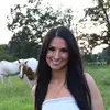 Belle Petrucci - @bellepetrucci - TikTok