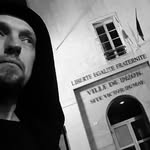 Peter Chrenka - @e.l.d.a.m.o.n - Instagram