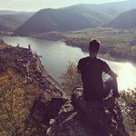 Péter Kampf - @kampfpeter - Instagram