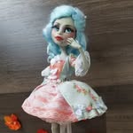 Peter Leavitt - @peach_n_creamm - Instagram