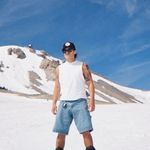 @petermolinaa - Instagram