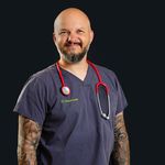 Peter Neumann - @dochollywood68 - Instagram