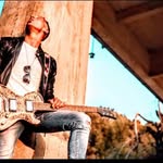 𝕻𝖊𝖙𝖊𝖗𝕽𝖔𝖈𝖐𝕱𝖗𝖔𝖓𝖙𝕸𝖆𝖓✨🌙✨ - @peter_rock_frontman_real - Instagram