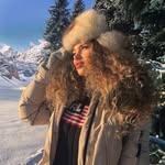 Petra Costa - @petracosta35 - Instagram