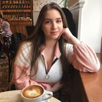 Petra Pratt - @zanelilian__uqsbsfs - Instagram