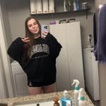 Peyton Atkinson - @peytons._closetsale - Instagram