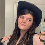 Peyton Godwin - @everestfluff - Instagram