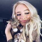 Peyton LeBleu - @lavender_zoelaverne - Instagram
