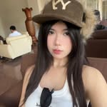 Phạm Thuỳ - @cuccucdangiuu_ - Instagram