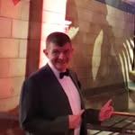 Phil Bowers - @winehappyphil - Instagram