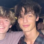 FIL - @philip_petrof - Instagram
