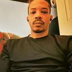 phillip Bronson - @suckittillusatisfied - Instagram