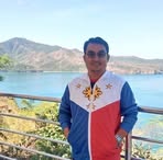 Philip Crystal - Facebook
