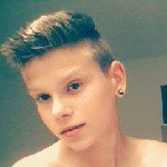 Philip Hinz - @nightwingboylondon0801 - Instagram