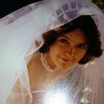 Philippa Ellis - @philippa.ellis.7 - Instagram