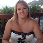 Philippa Parker - @blueflipflop1 - Instagram