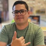 Phillip Volpi - @phillipalisson - Instagram