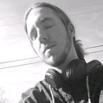 Philip Earhart - @king_philippp - Instagram