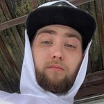 Phillip Everett - @phillipeverett95 - Instagram