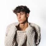 Phillip Rivas - @phillipriivas - Instagram