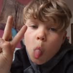 710249 - @phillipwarwick12345 - Instagram