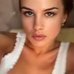 Phoebe Antoniou - @phoebeantoniou88 - Instagram