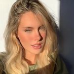 Phoebe Barnett - @marobwl - Instagram